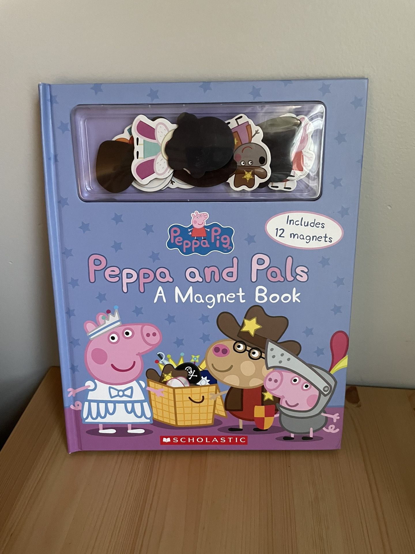 Peppa Pig And Pals Magnetic Storybook 