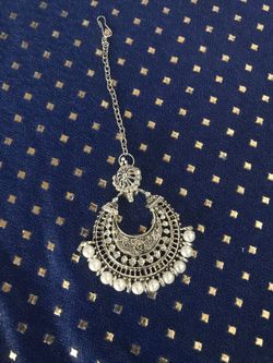 Party wear tikka