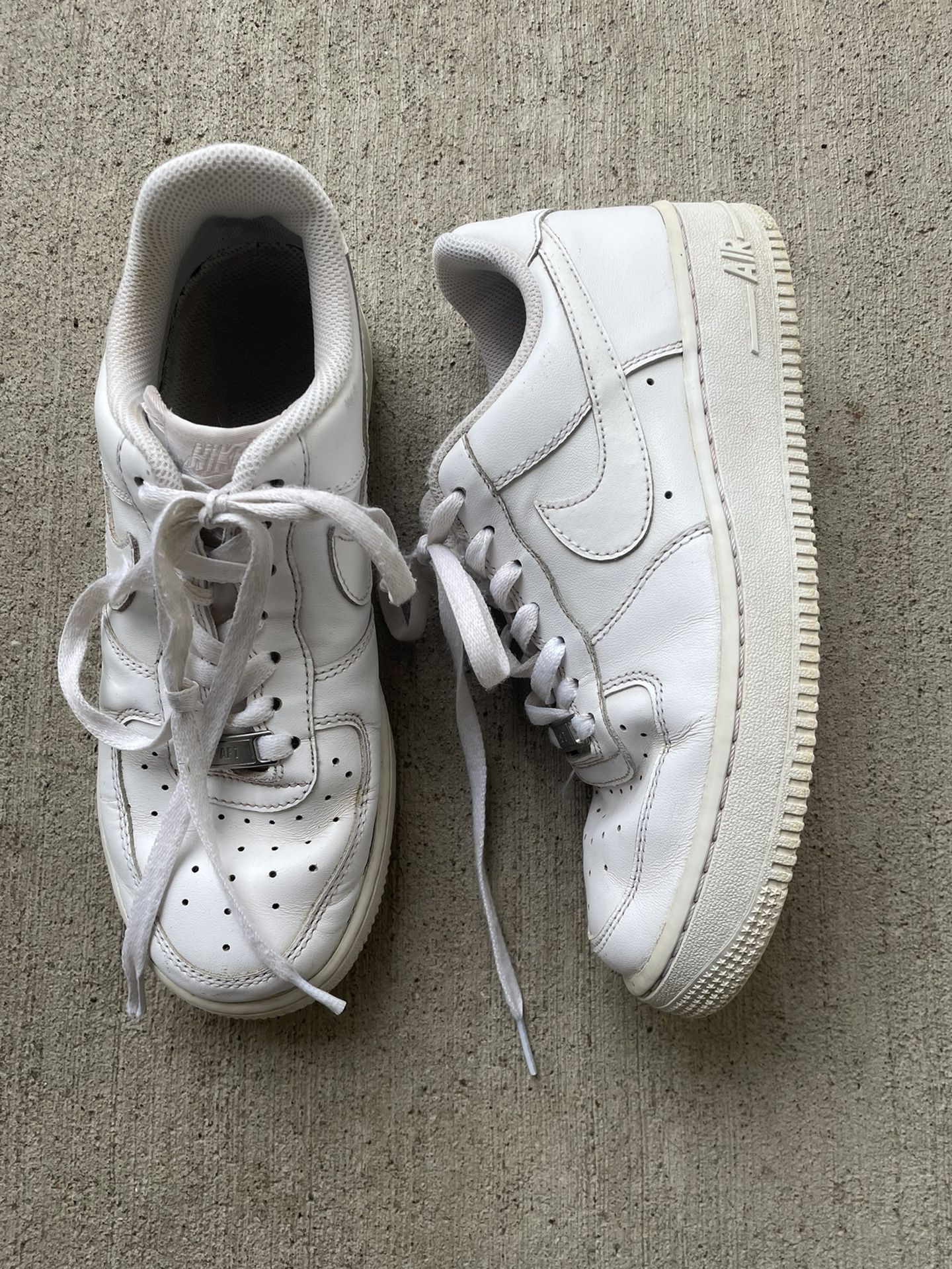 Nike Air Force 1 '82 White 318122-111 Men's Size 12 Pre Owned