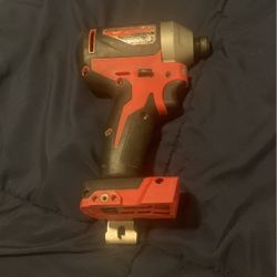 Used milwaukee online impact driver