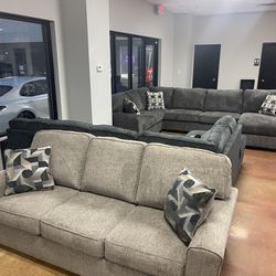 Brand New Sofas, Lovesaets and sectionals!!