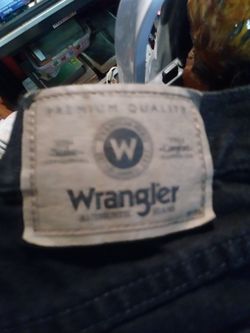 Black Wrangled Pants 32x30