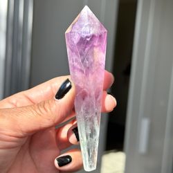 Fluorite 💜 Comes with stand