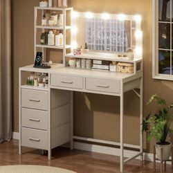 Mirror And Lights Vanity with Adjustable Color Modes