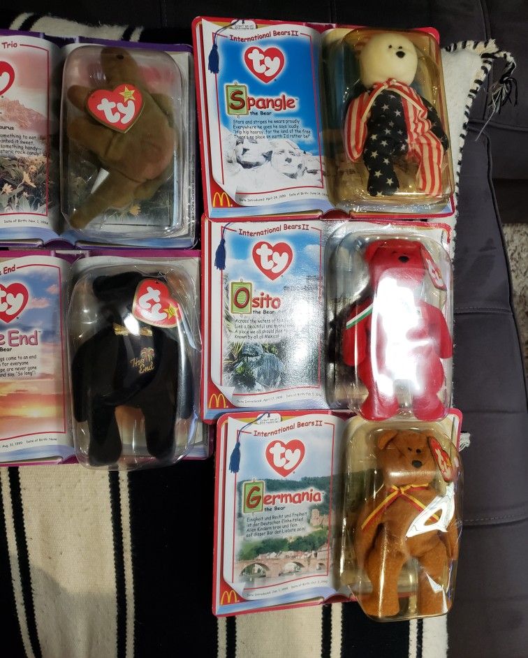 BEANIE BABIES International Bears II Collection Of 5