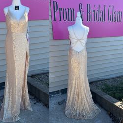 New With Tags Alyce Paris Size 8 Formal Dress $200