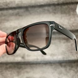 NEW original Ray Ban