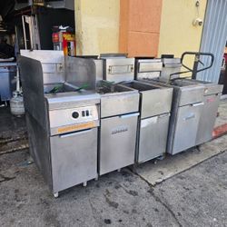 Used Gas Fryer MESSAGE FOR PRICING 
