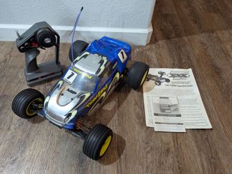 Team Losi XXXT Stadium Truck