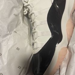 Jordan 11s Size 10 Women's
