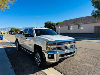 2018 Chevrolet Silverado 2500 HD Crew Cab