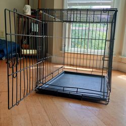 Small 24” X 18” X 17” Crate