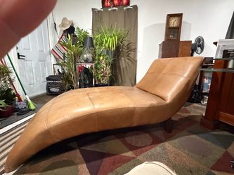 Tan Leather Chaise Lounge Chair