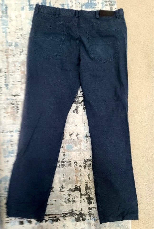 Gold AKG Studio Headphones 55 ohms