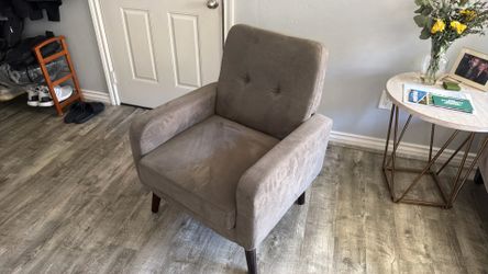 Living Room Chair