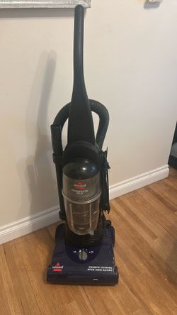 Bissell Vacuum Power Force Helix Upright Bagless