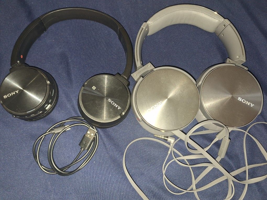 2 Sets Of SONY headphones