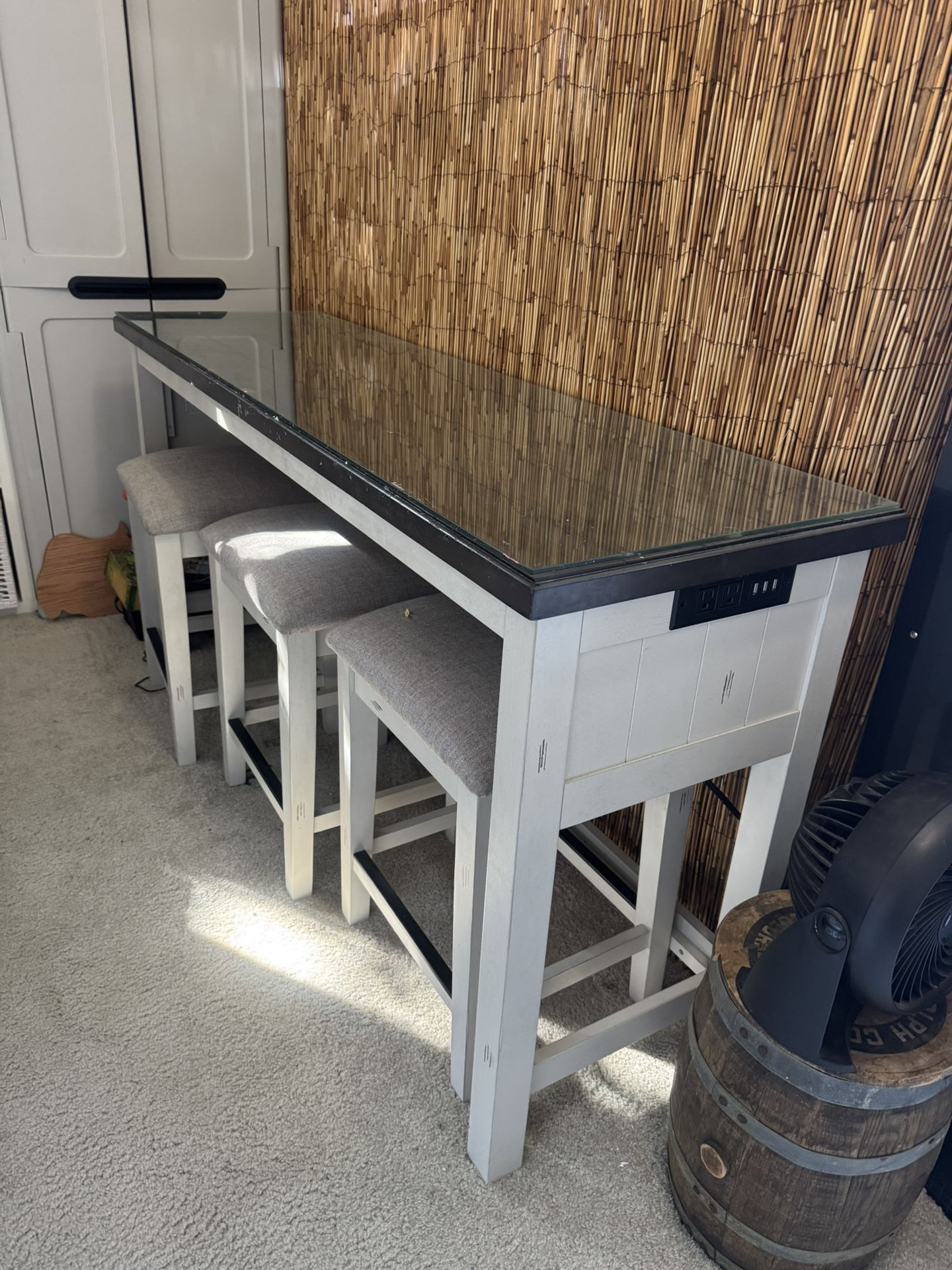 3 Bar Stool Bar With USB, Plugs And Glass Top