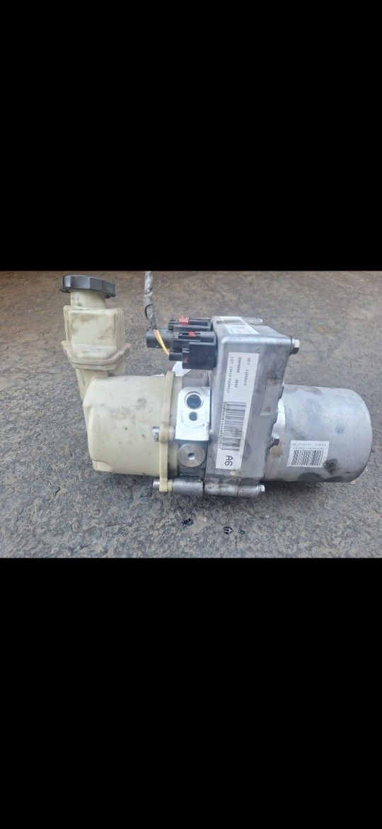 2013 Charger Power Steering Pump
