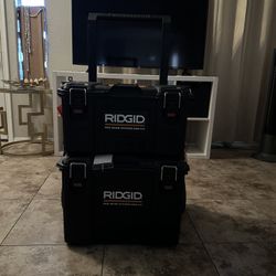 Ridgid 2.0 Rolling Tool Box