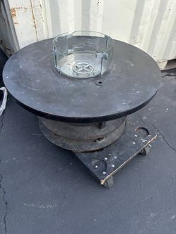 Propane Fire Pit w/glass Top Cylinder 