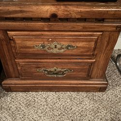 2 Night Stands 