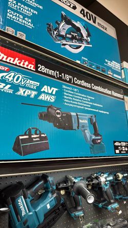 Makita 40v max rotary hammer kit