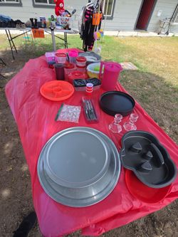 Yard sale 1081 N riverside