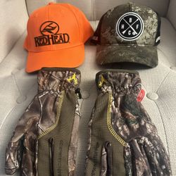 Bass pro shop, Red head  hats And  Real tree gloves 