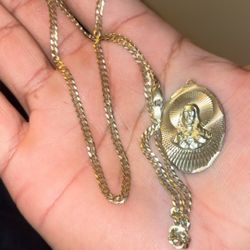 10k Chain And Pendant 