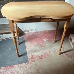 Solid Wood - Vanity Table With Mirror Topper