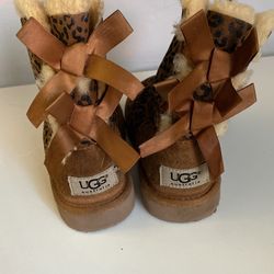 Girl Ugg