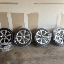 BMW 328i Rims and Tires