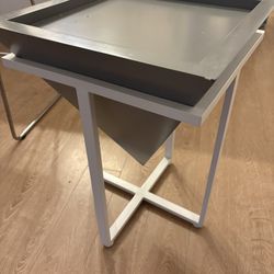 Mau Pharaoh Elevated Cat Bed Pyramid