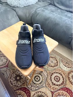 Men's shoes