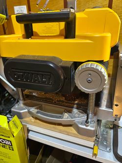 DeWalt Planer