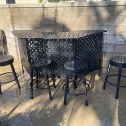Backyard Bar- Metal With Chairs 
