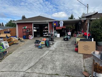 Garage sale Labor Day weekend!