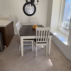 Dining Table w/ 4 chairs