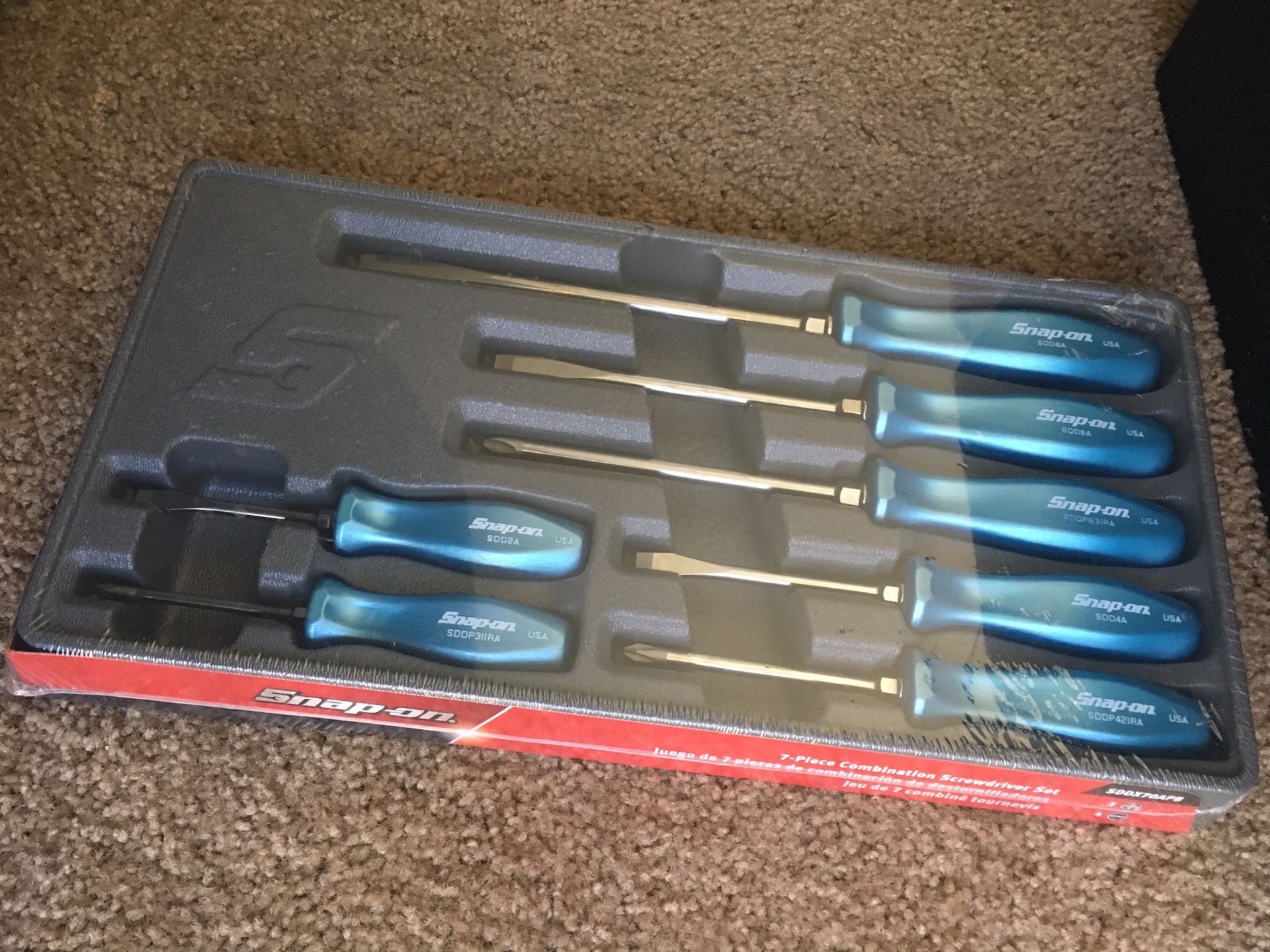 Snap On 7 Piece Screwdriver Set SDDX70APB - RARE