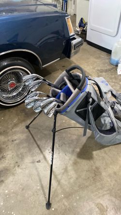 Cobra King mim tour iron set comes with bag