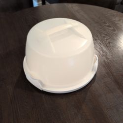 Wilton Cake Caddy Set Food Container