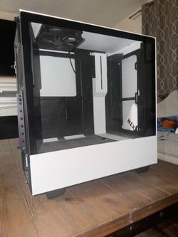 NZXT  Pc Case