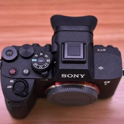 Sony a7R V Mirrorless Camera Body Only