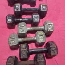 SET OF. 5s   10s. 15s  20s.  HEXHEAD DUMBBELLS TOTAL 100LBs 
11525 S HALSTED DUNKIN DONUTS/7111.S WESTERN WALGREENS 
75$  CASH ONLY AS IS 