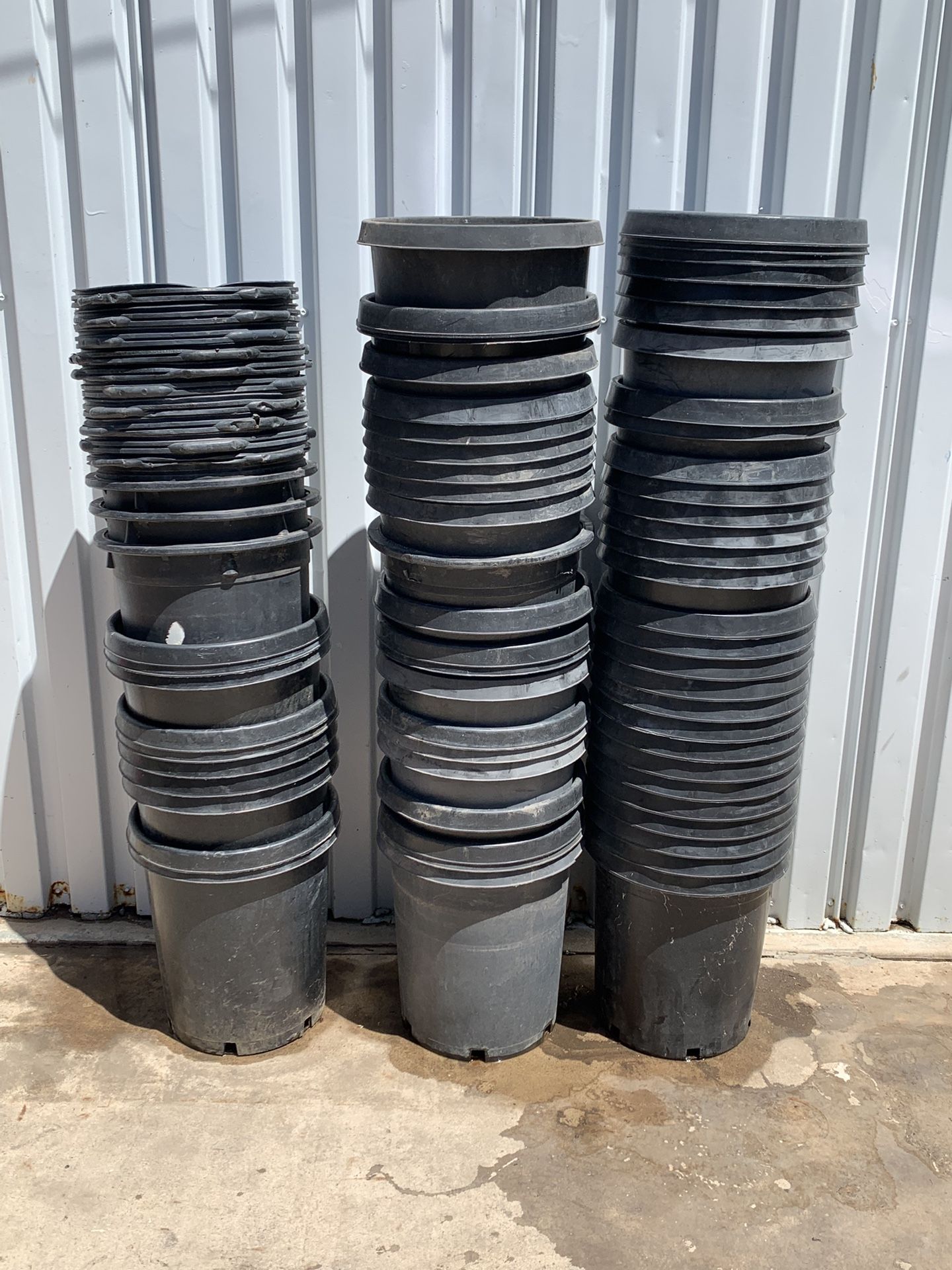 Large Patio Planters 10 Gallons Multiple Different