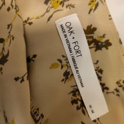 Woman shirt size Medium