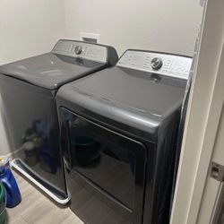 G.E Profile Washer And Dryer Set