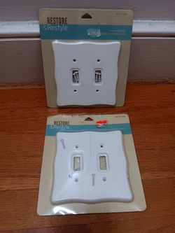 A Pair Of Restore & Style White Wood Double Toggle Switchplate Sealed Brand New