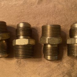 5/8” Male SAE 45 x 3/4” Male NPT Brass Straight Connector, Bundle Of 10